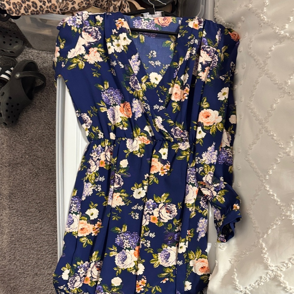 Lulu's Navy Floral Long Sleeve Dress